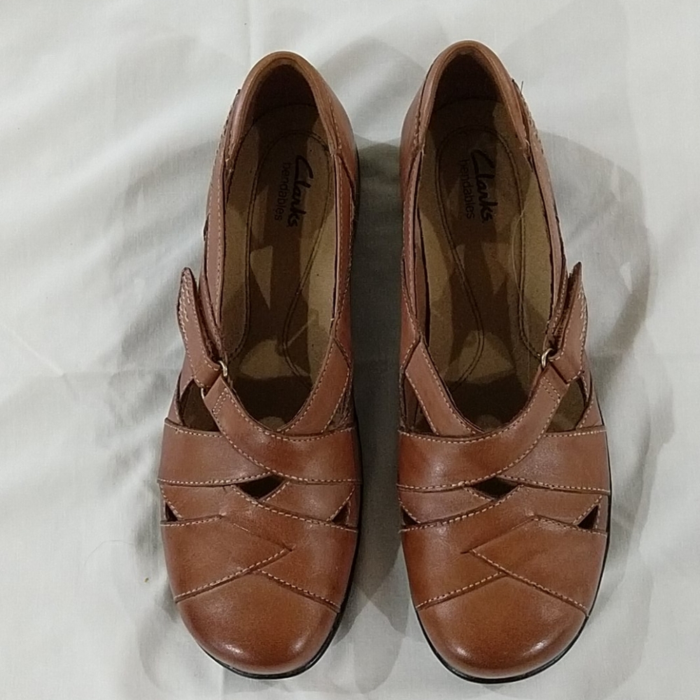 Clark's bendable shoes